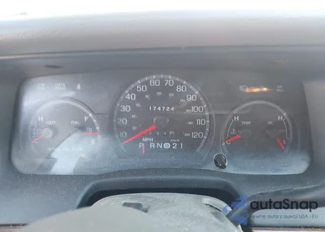 2003 Ford Crown Victoria Lx z USA, uszkodzony, nr VIN 2FAHP74W03X182686